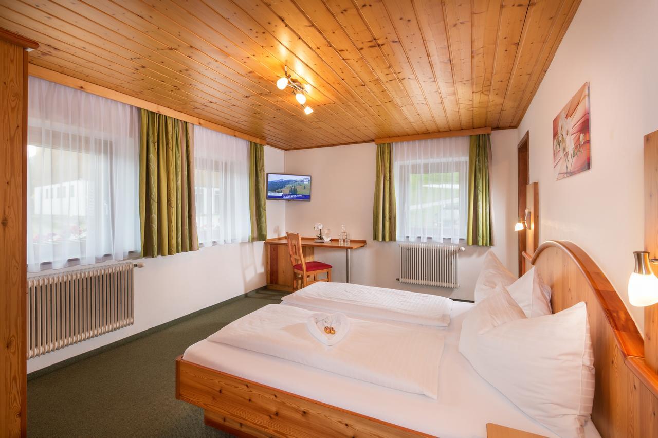 Hôtel Parchenbauernhof Horner à Flachau Extérieur photo